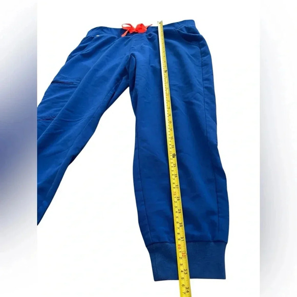 FIGS LIMITED EDITION ZAMORA JOGGERS Size L Petite Nurse Scrubs Medical Doctor - Picture 10 of 13